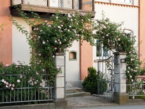 Dorfschaenke Deggendorf Hotel & Apartmenthaus & Biergarten, E-Bike-Verleih Kostenlos Екстер'єр фото